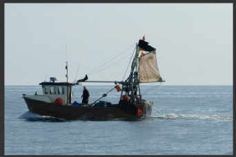 A vessel engaged in fishing - no-one in wheelhouse